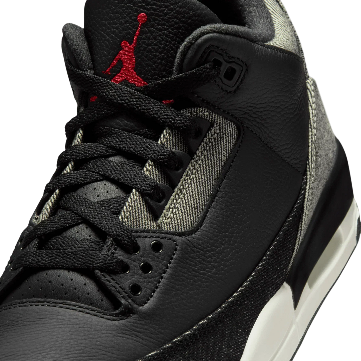 LEVI'S X AIR JORDAN 3 RETRO SP "BLACK DENIM"